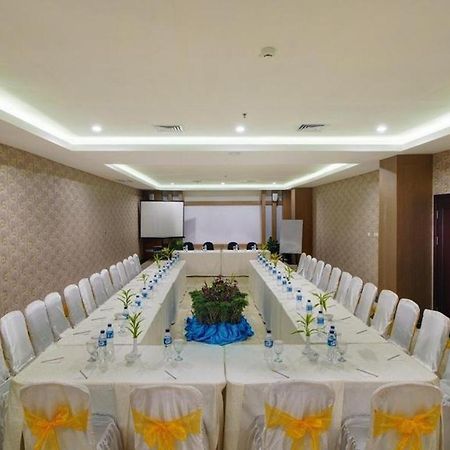 Horison Hotel Pematang Siantar Exterior foto