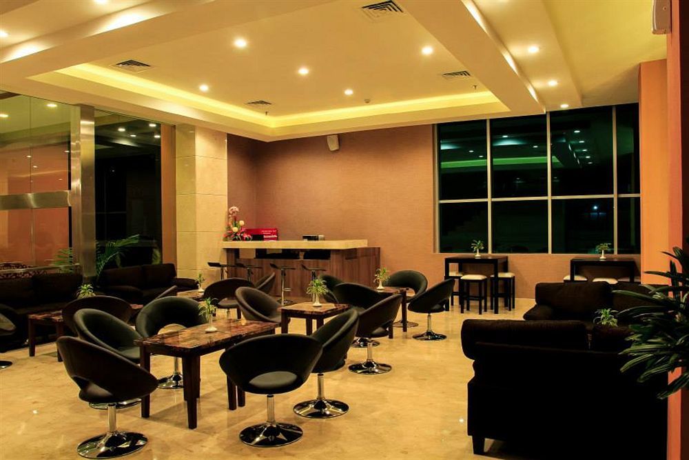 Horison Hotel Pematang Siantar Exterior foto