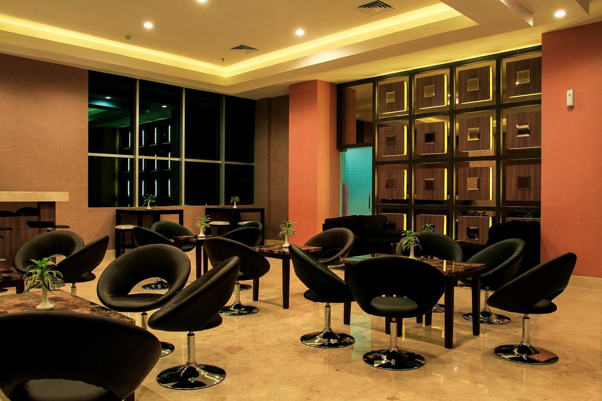 Horison Hotel Pematang Siantar Exterior foto
